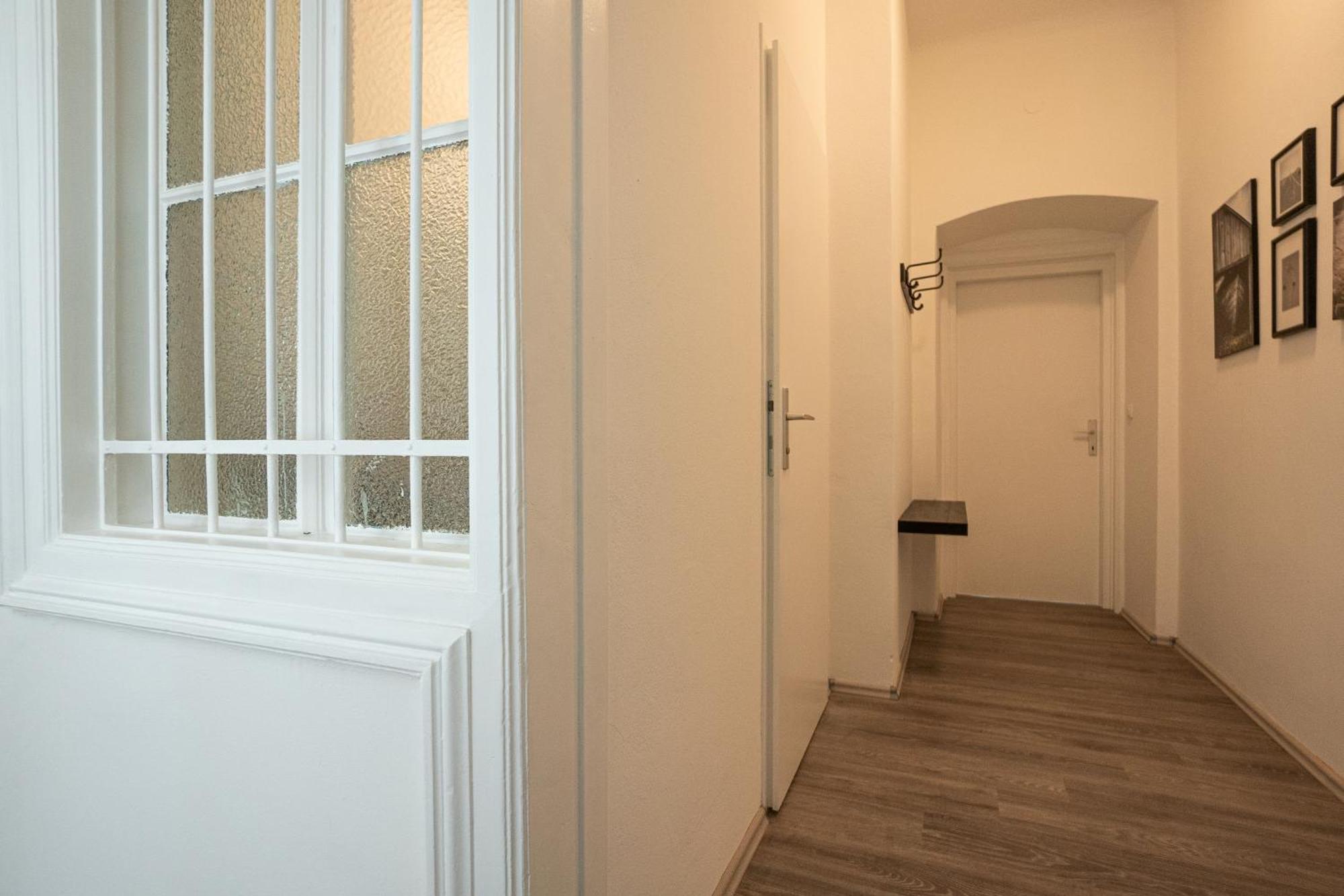Cozy 1-br With A King Bed In A Calm Area Apartment Wien