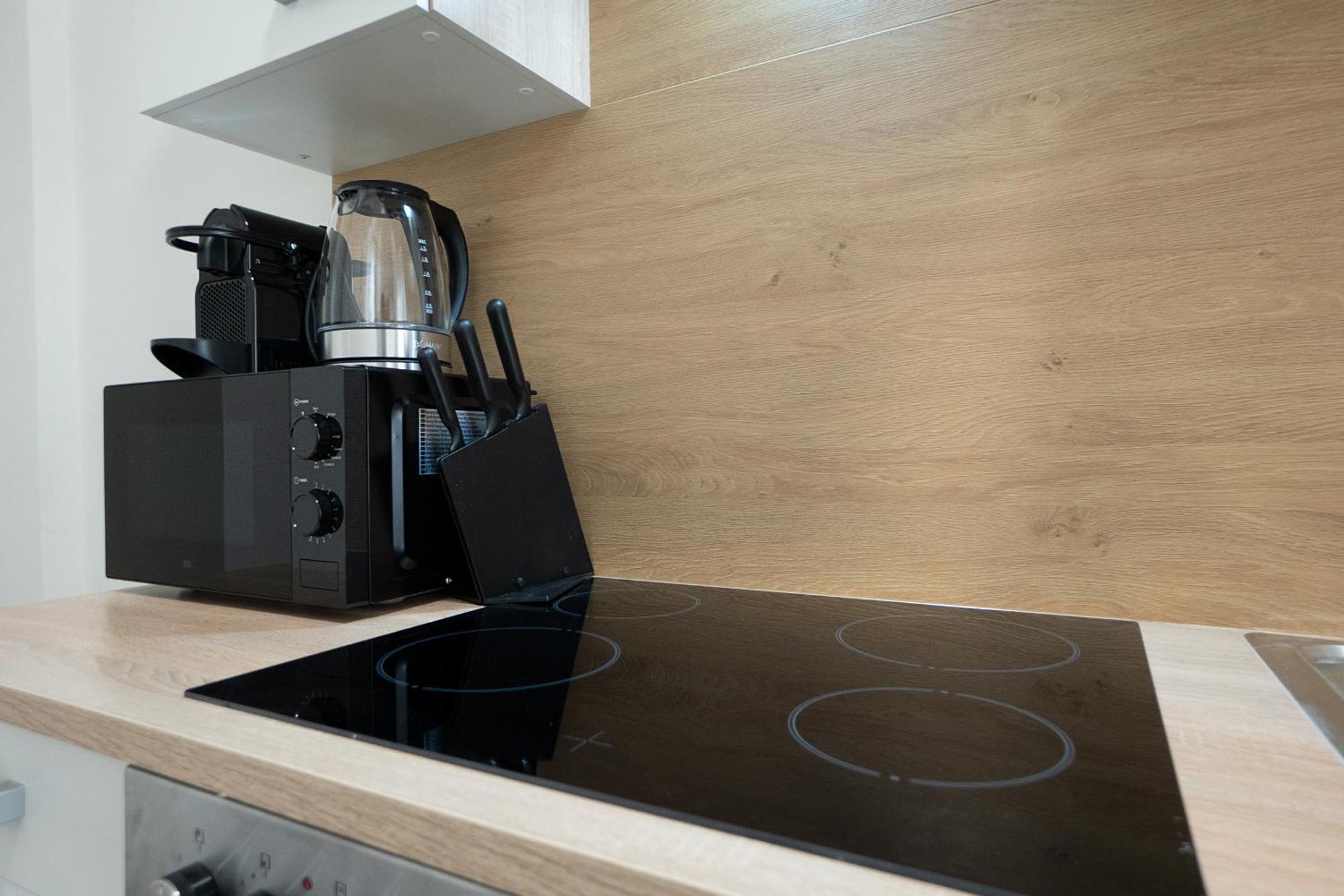 Cozy 1-br With A King Bed In A Calm Area * Wien