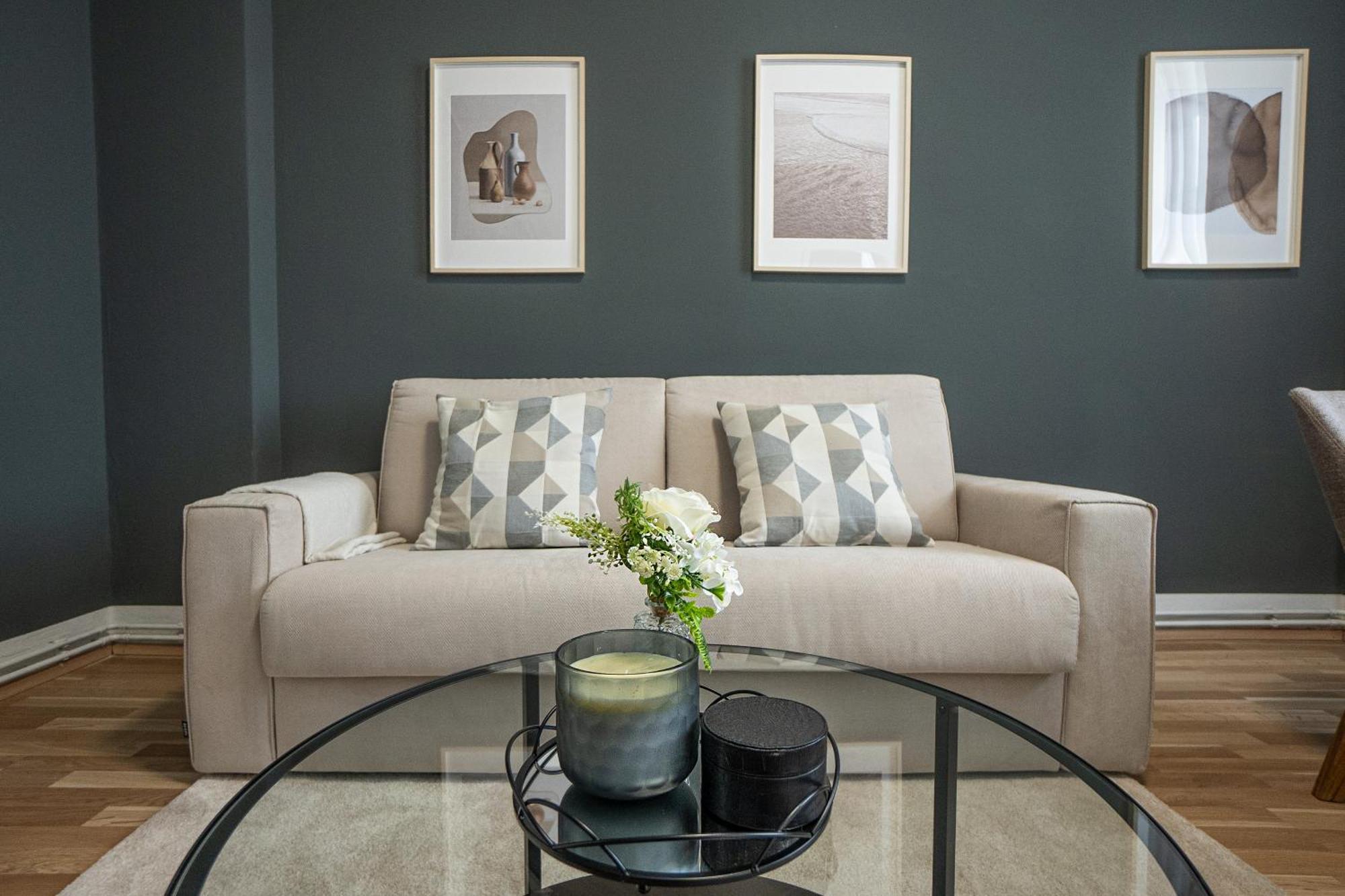 Cozy 1-br With A King Bed In A Calm Area